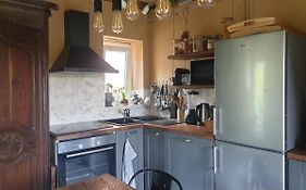 Maison de village avec piscine au-dessus des Cinque Terre