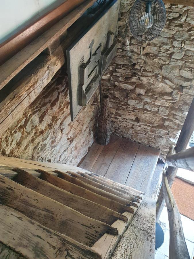 Maison de village avec piscine au-dessus des Cinque Terre Madonna del Trezzo Extérieur photo